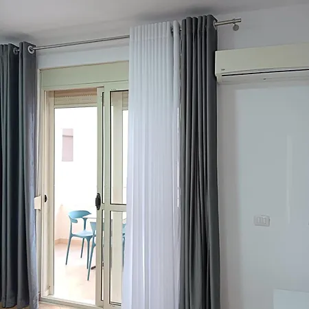 Superior 2 Minutes Far From The Apartman Durrës