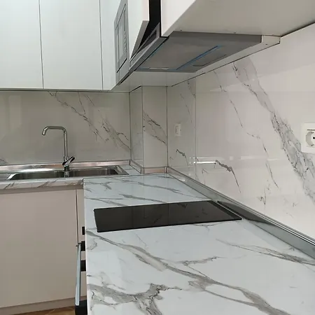 Apartman Superior 2 Minutes Far From The