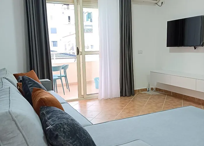 Superior 2 Minutes Far From The 公寓 *