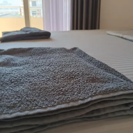 Apartment Superior 2 Minutes Far From The Durres